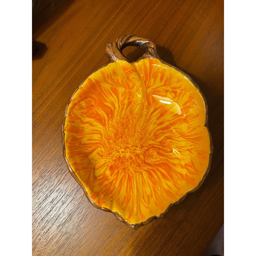 Treasure Craft Vintage MCM Leaf Ceramic Catch All